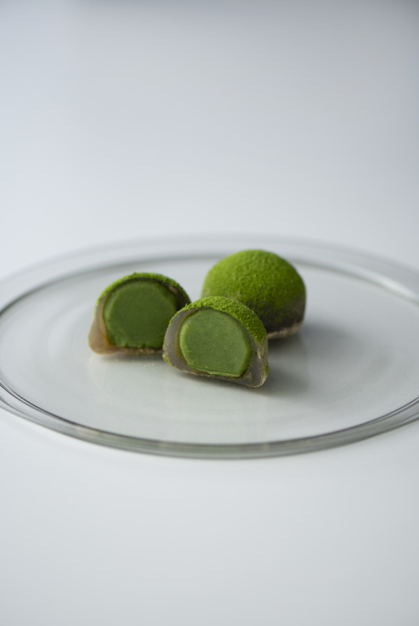 抹茶餡わらび